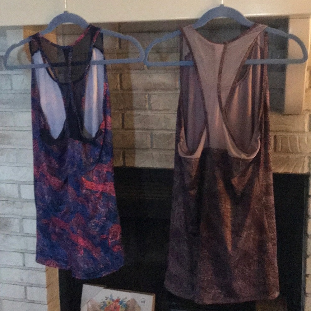 Tank tops - Picture 2 of 2